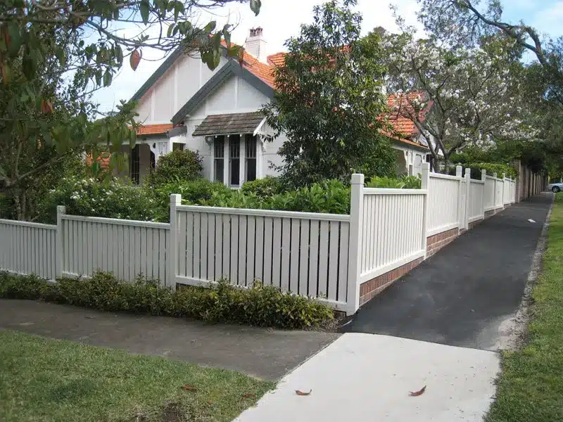 Balustrade style fence panels